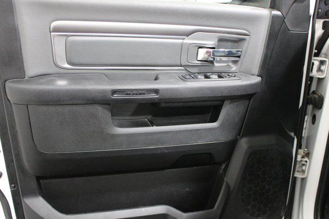 2023 Ram 1500 Classic SLT Crew Cab 4x4 5'7" Box