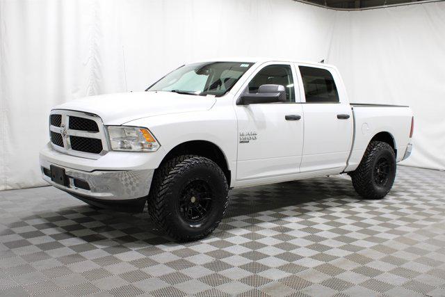 2023 Ram 1500 Classic SLT Crew Cab 4x4 5'7" Box