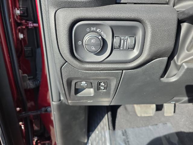 2025 Ram 1500 Laramie Crew Cab 4x4 57 Box