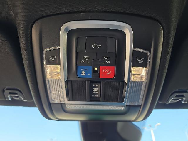 2025 Ram 1500 Laramie Crew Cab 4x4 57 Box