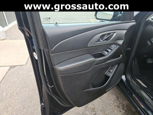 2020 Chevrolet Traverse AWD LT Cloth