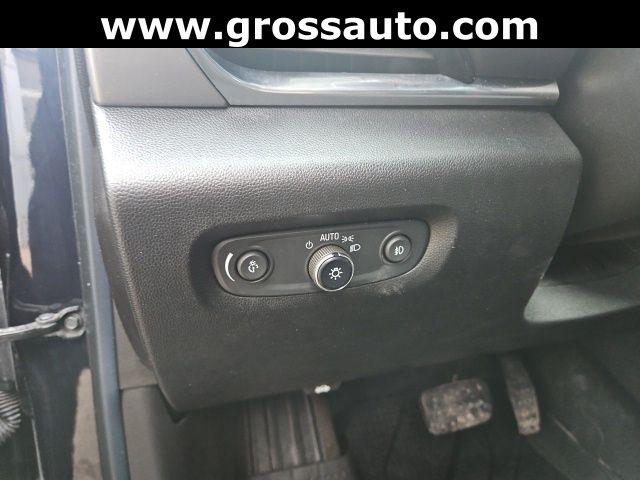 2020 Chevrolet Traverse AWD LT Cloth