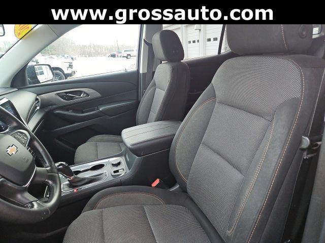 2020 Chevrolet Traverse AWD LT Cloth