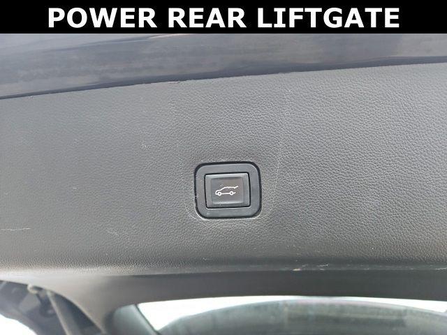 2020 Chevrolet Traverse AWD LT Cloth