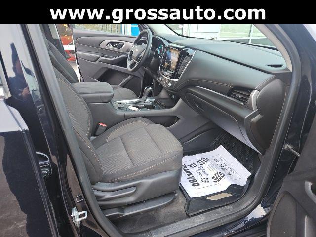 2020 Chevrolet Traverse AWD LT Cloth