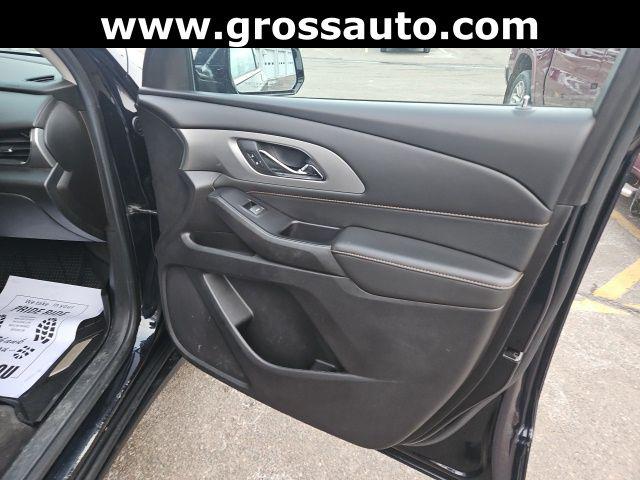 2020 Chevrolet Traverse AWD LT Cloth