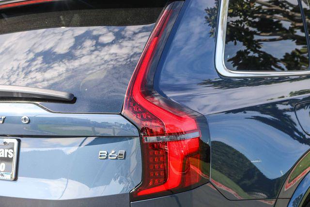 2026 Volvo XC90 Core, B6 AWD Gas (mild hybrid), Gasoline, Bright, 7 Seats