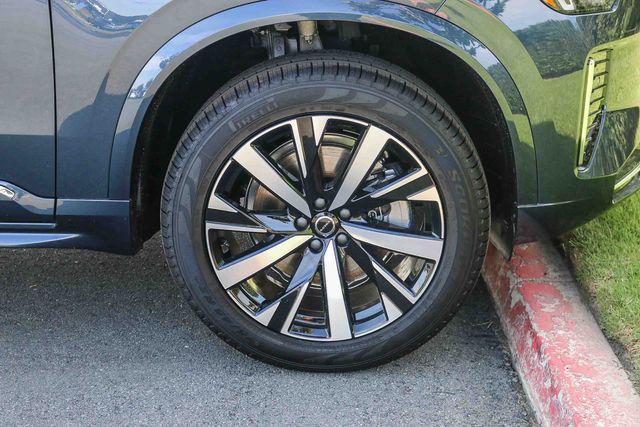 2026 Volvo XC90 Core, B6 AWD Gas (mild hybrid), Gasoline, Bright, 7 Seats