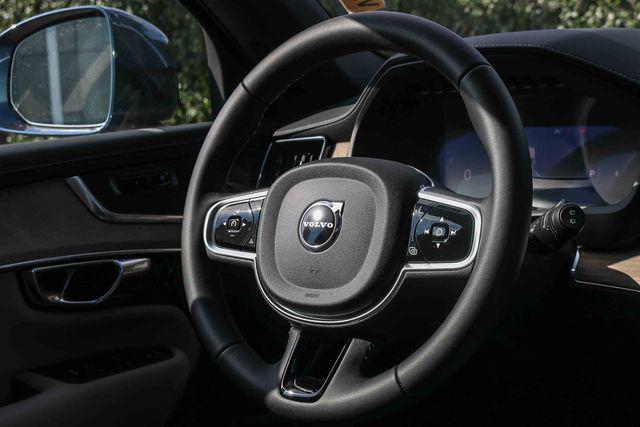 2026 Volvo XC90 Core, B6 AWD Gas (mild hybrid), Gasoline, Bright, 7 Seats