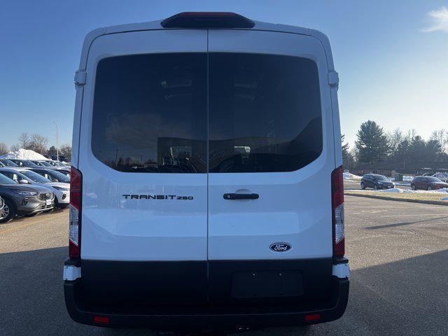 2026 Ford Transit Cargo Van T-250 148" Med Rf 9150 GVWR RWD