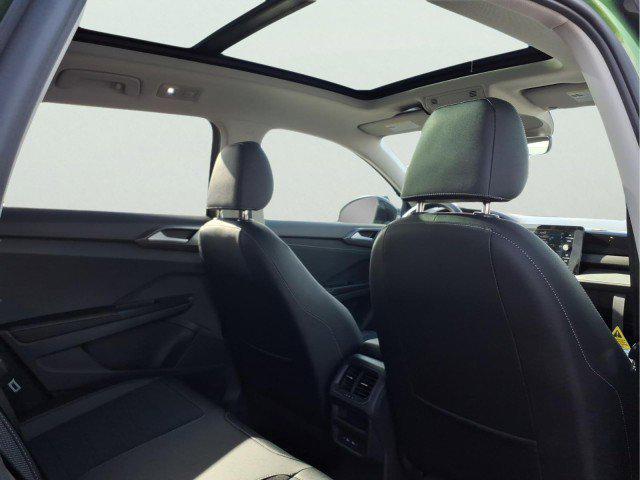 2026 Volkswagen Taos SE Black