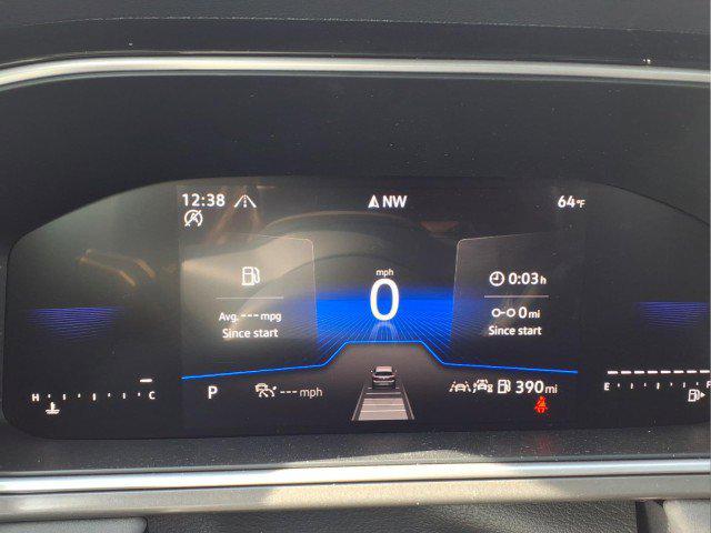 2026 Volkswagen Taos SE Black