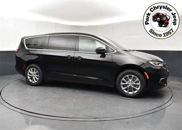 2026 Chrysler Pacifica PACIFICA SELECT AWD 2026 Chrysler Pacifica PACIFICA SELECT AWD