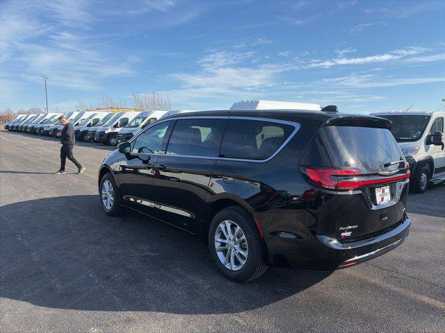 2026 Chrysler Pacifica PACIFICA SELECT AWD 2026 Chrysler Pacifica PACIFICA SELECT AWD