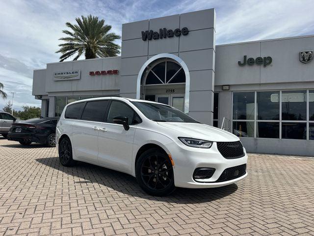 2026 Chrysler Pacifica PACIFICA LIMITED