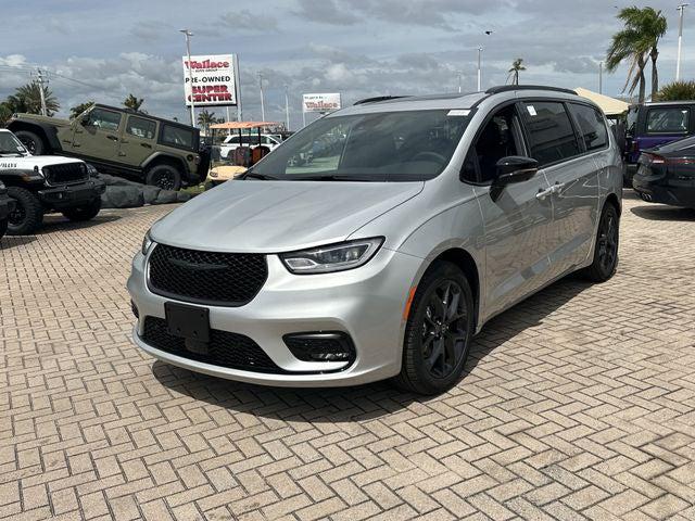 2026 Chrysler Pacifica PACIFICA LIMITED