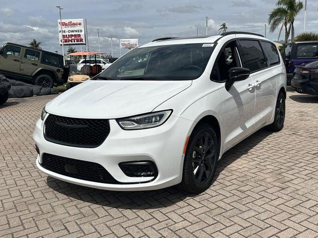 2026 Chrysler Pacifica PACIFICA LIMITED