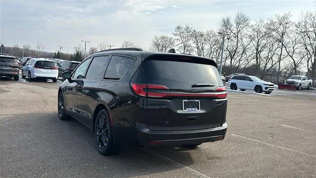 2026 Chrysler Pacifica PACIFICA SELECT