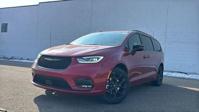 2026 Chrysler Pacifica PACIFICA SELECT