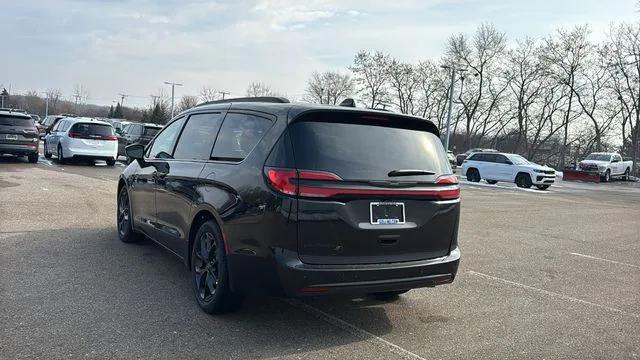 2026 Chrysler Pacifica PACIFICA SELECT