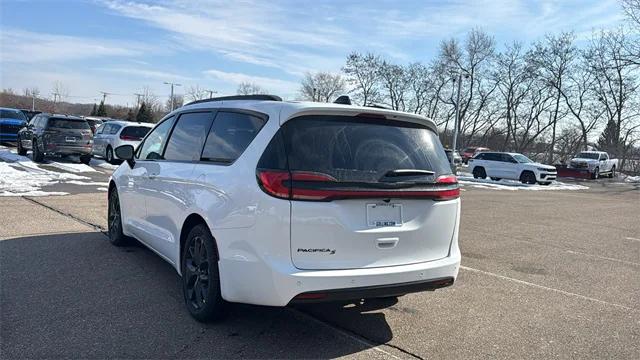 2026 Chrysler Pacifica PACIFICA SELECT