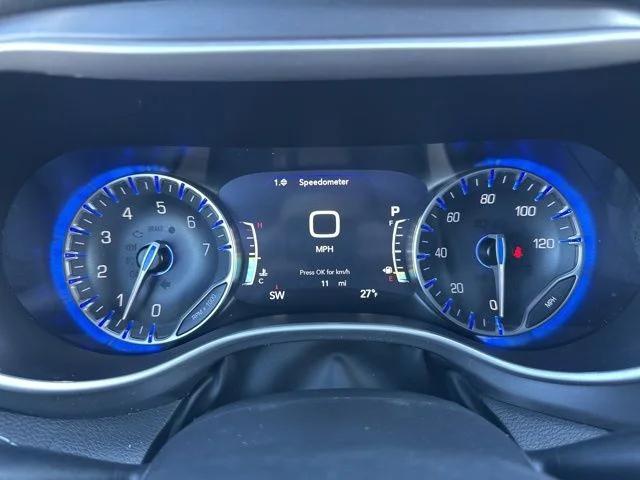 2026 Chrysler Pacifica Select AWD