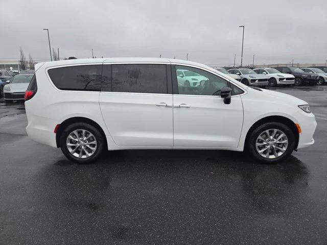 2026 Chrysler Pacifica PACIFICA SELECT AWD 2026 Chrysler Pacifica PACIFICA SELECT AWD