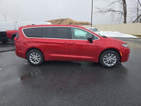 2026 Chrysler Pacifica PACIFICA SELECT AWD