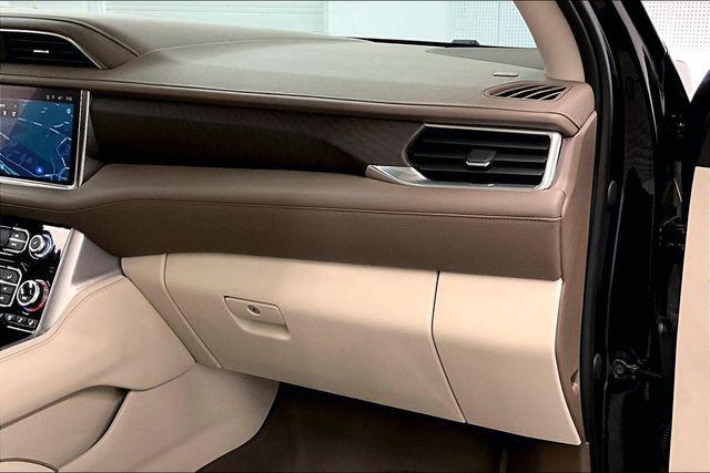 2023 GMC Yukon 4WD Denali