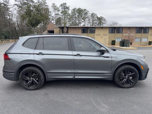 2024 Volkswagen Tiguan 2.0T SE R-Line Black
