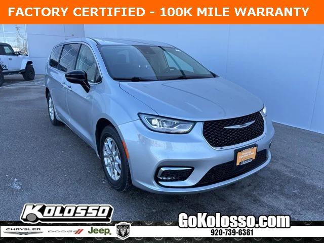 2024 Chrysler Pacifica Touring L