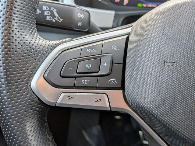 2023 Volkswagen Atlas 3.6L V6 SEL Premium R-Line