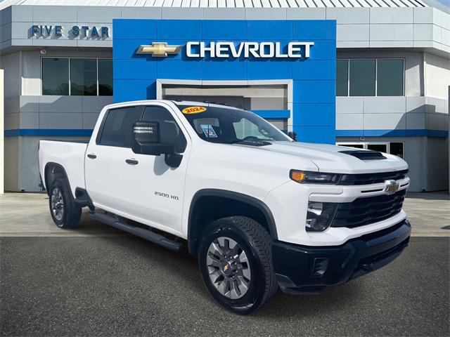 2024 Chevrolet Silverado 2500HD 2WD Crew Cab Standard Bed Custom