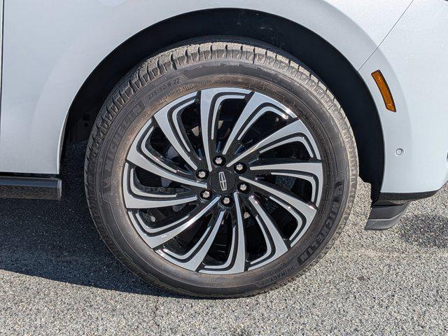 2025 Lincoln Navigator Black Label L