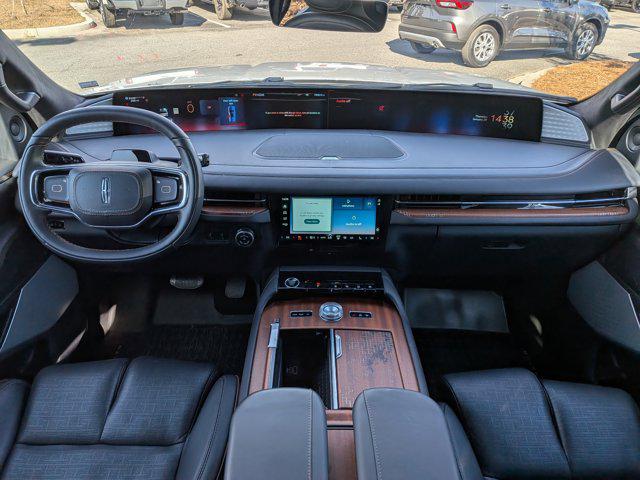 2025 Lincoln Navigator Black Label L