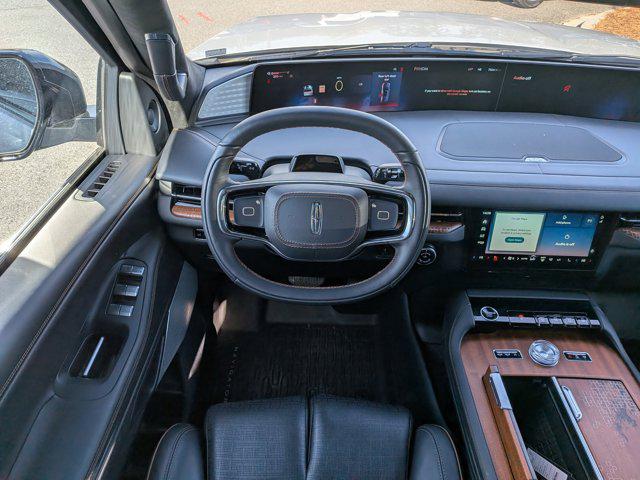 2025 Lincoln Navigator Black Label L