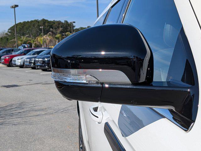 2025 Lincoln Navigator Black Label L