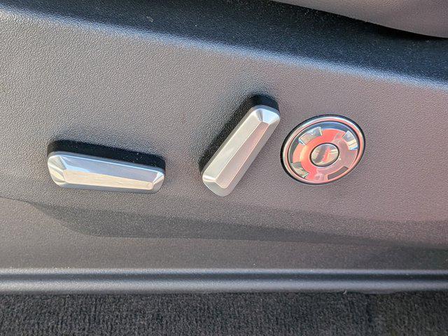 2025 Lincoln Navigator Black Label L