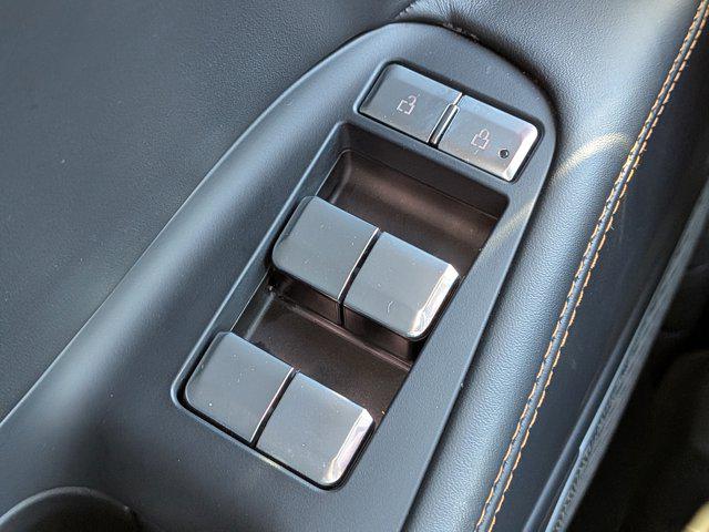2025 Lincoln Navigator Black Label L