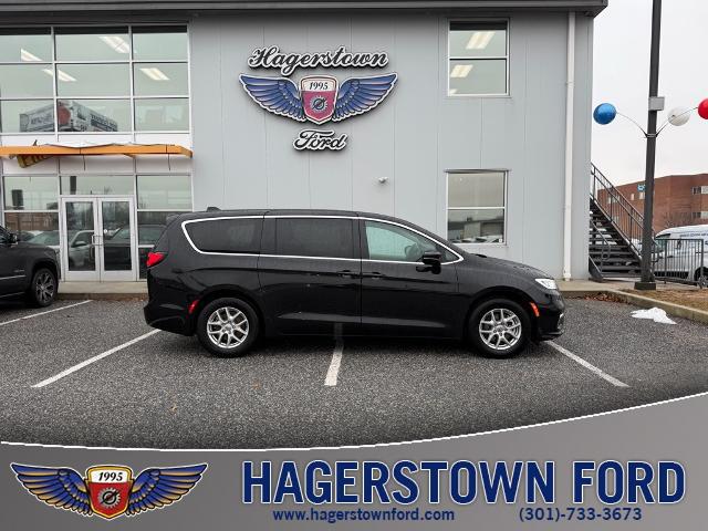 2024 Chrysler Pacifica Touring L for sale in Hagerstown, MD