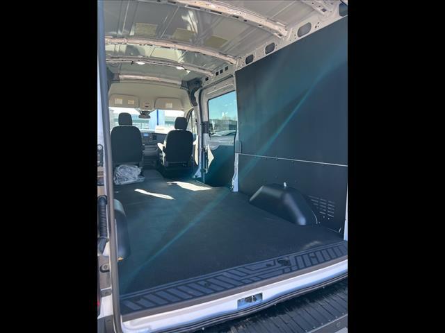 2024 Ford Transit 250