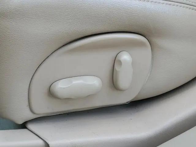 2007 Cadillac SRX V6