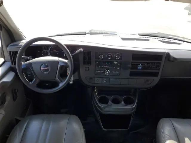 2008 GMC Savana Work Van