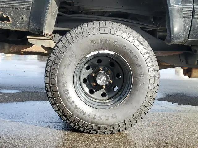 1997 Chevrolet Suburban Base