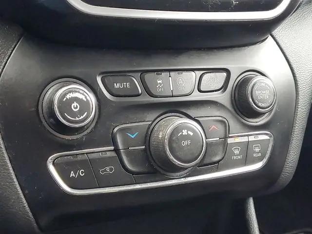 2019 Jeep Cherokee Latitude Plus 4x4