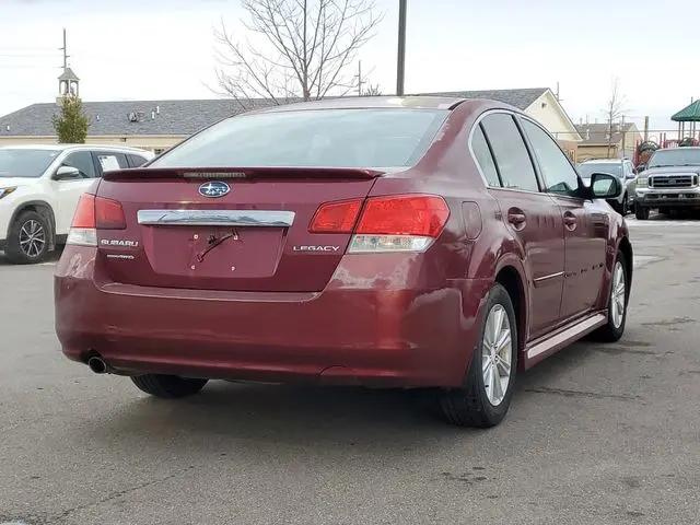 2010 Subaru Legacy 2.5i Premium