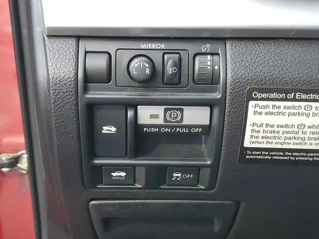2010 Subaru Legacy 2.5i Premium