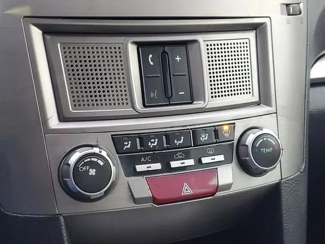 2010 Subaru Legacy 2.5i Premium