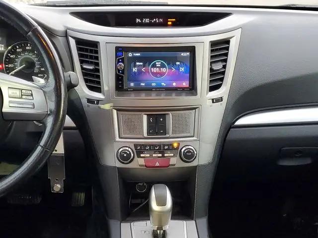 2010 Subaru Legacy 2.5i Premium