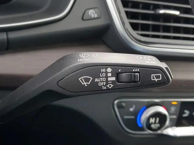 2025 Audi Q5 Premium Plus 55 TFSI e S line quattro S tronic